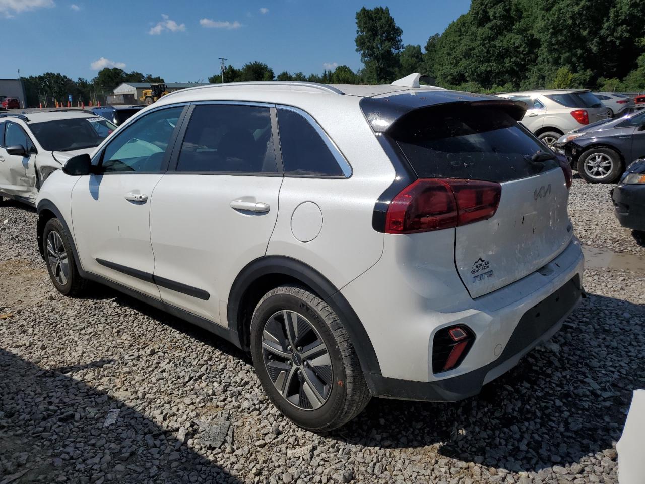 KIA NIRO LX