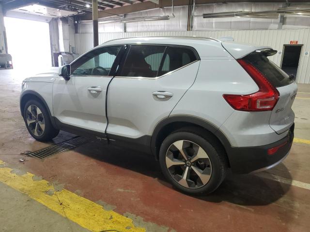 2025 VOLVO XC40 CORE YV4L12UJ4S2550704
