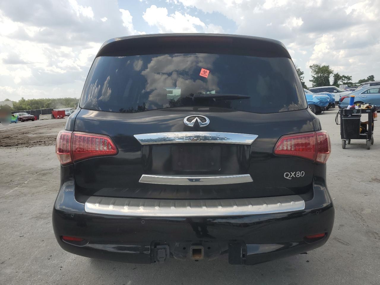 INFINITI QX80 BASE