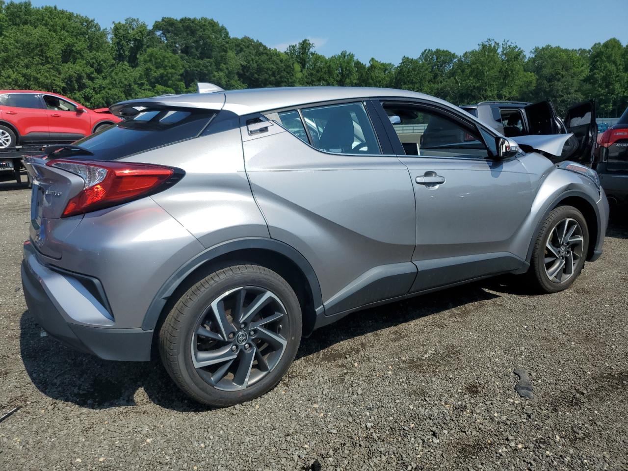 TOYOTA C-HR XLE