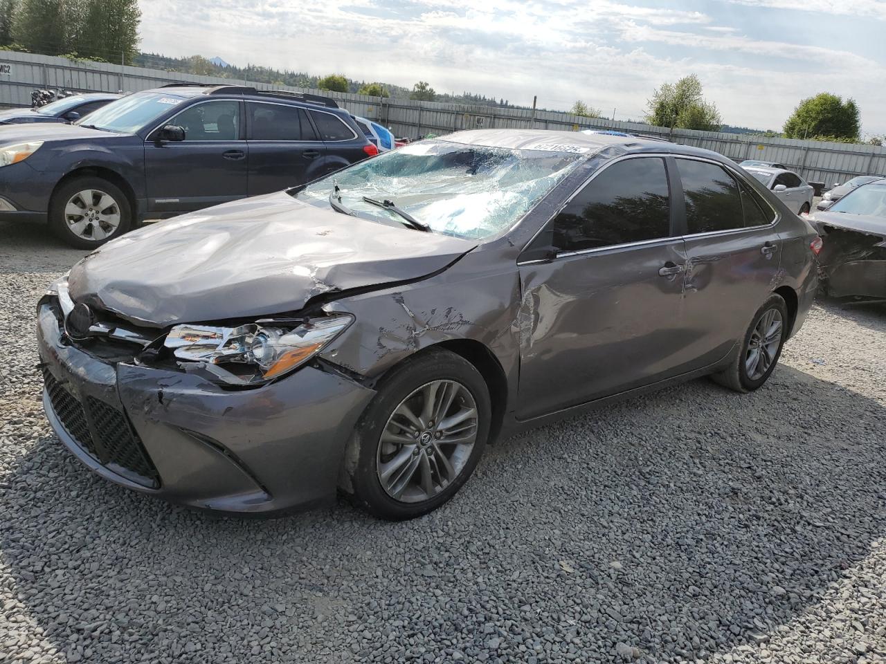 TOYOTA CAMRY LE