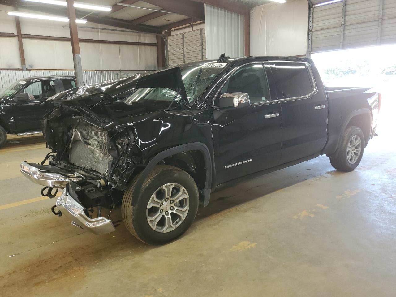 GMC SIERRA C1500 SLT