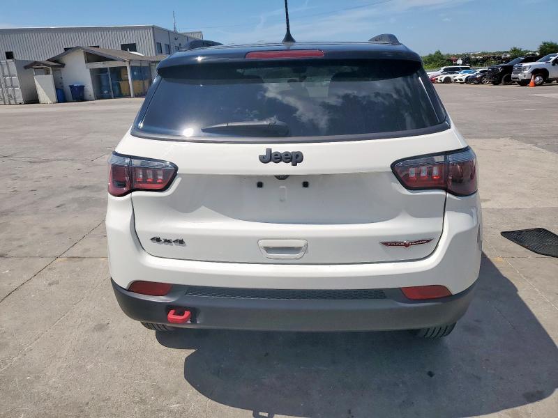 2018 JEEP COMPASS TR 3C4NJDDB6JT232905
