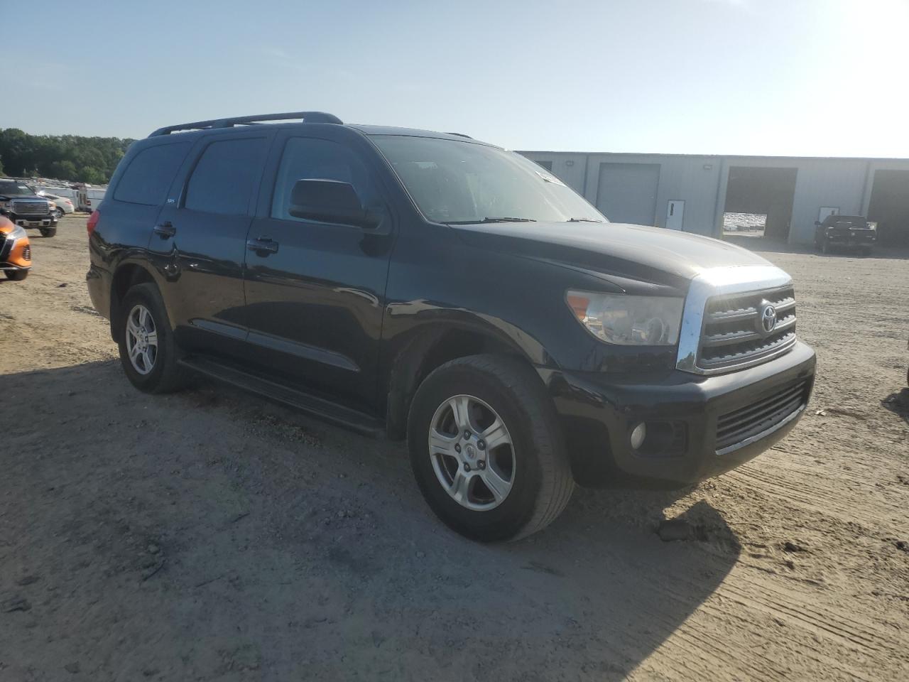 TOYOTA SEQUOIA SR5