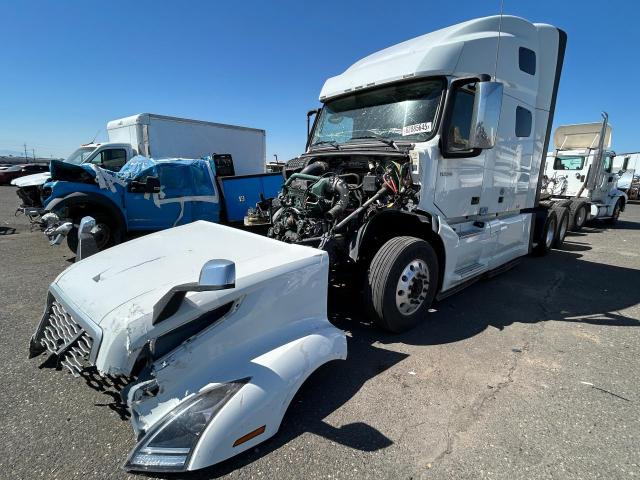 VOLVO VNL 2024 white  diesel 4V4NC9EH0RN641654 photo #3