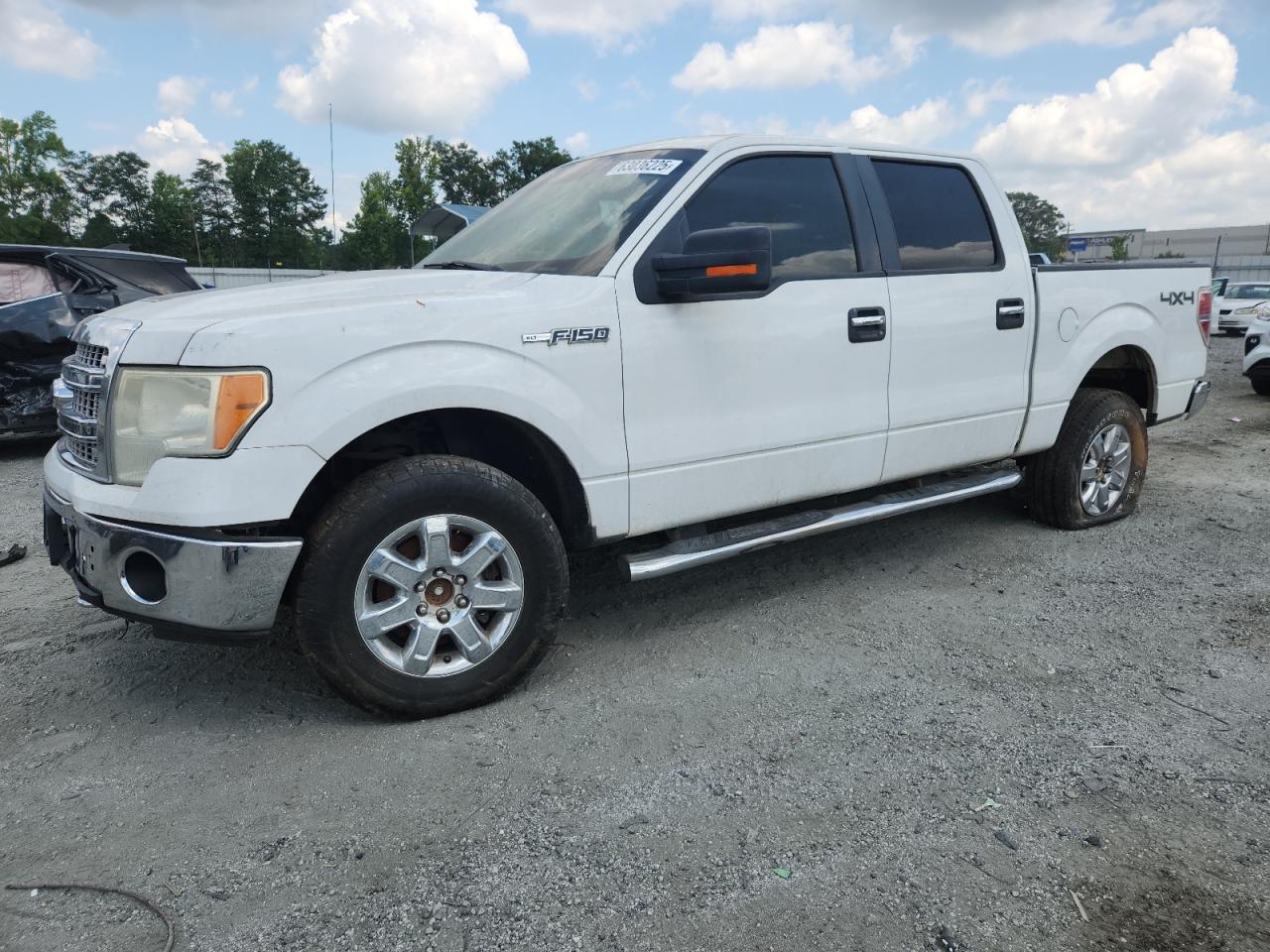 FORD F-150 SUPERCREW