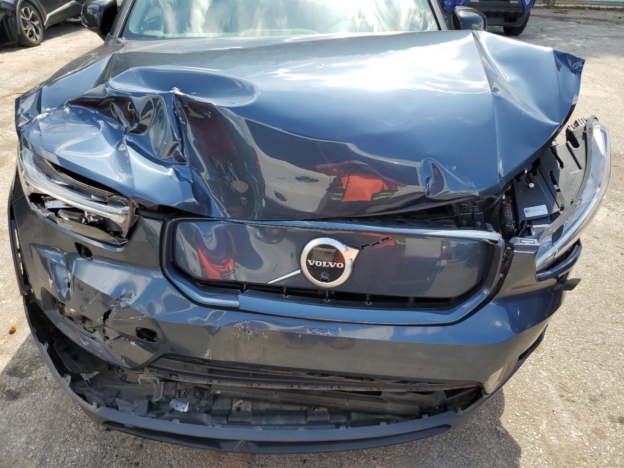VOLVO XC40 P8 RECHARGE PLUS