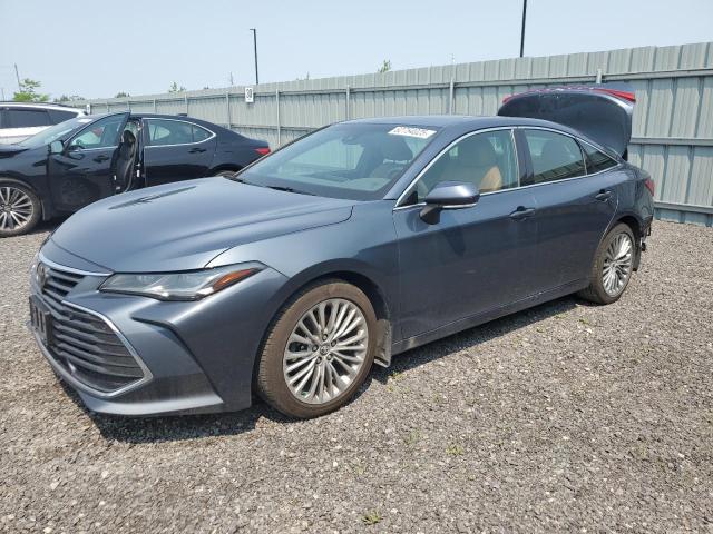 TOYOTA AVALON XLE