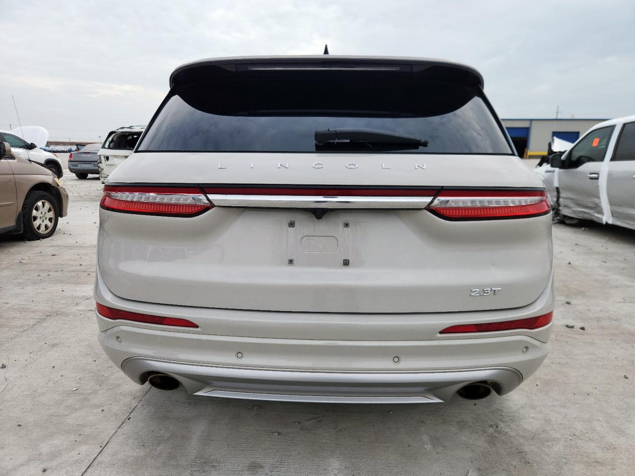 LINCOLN CORSAIR RESERVE