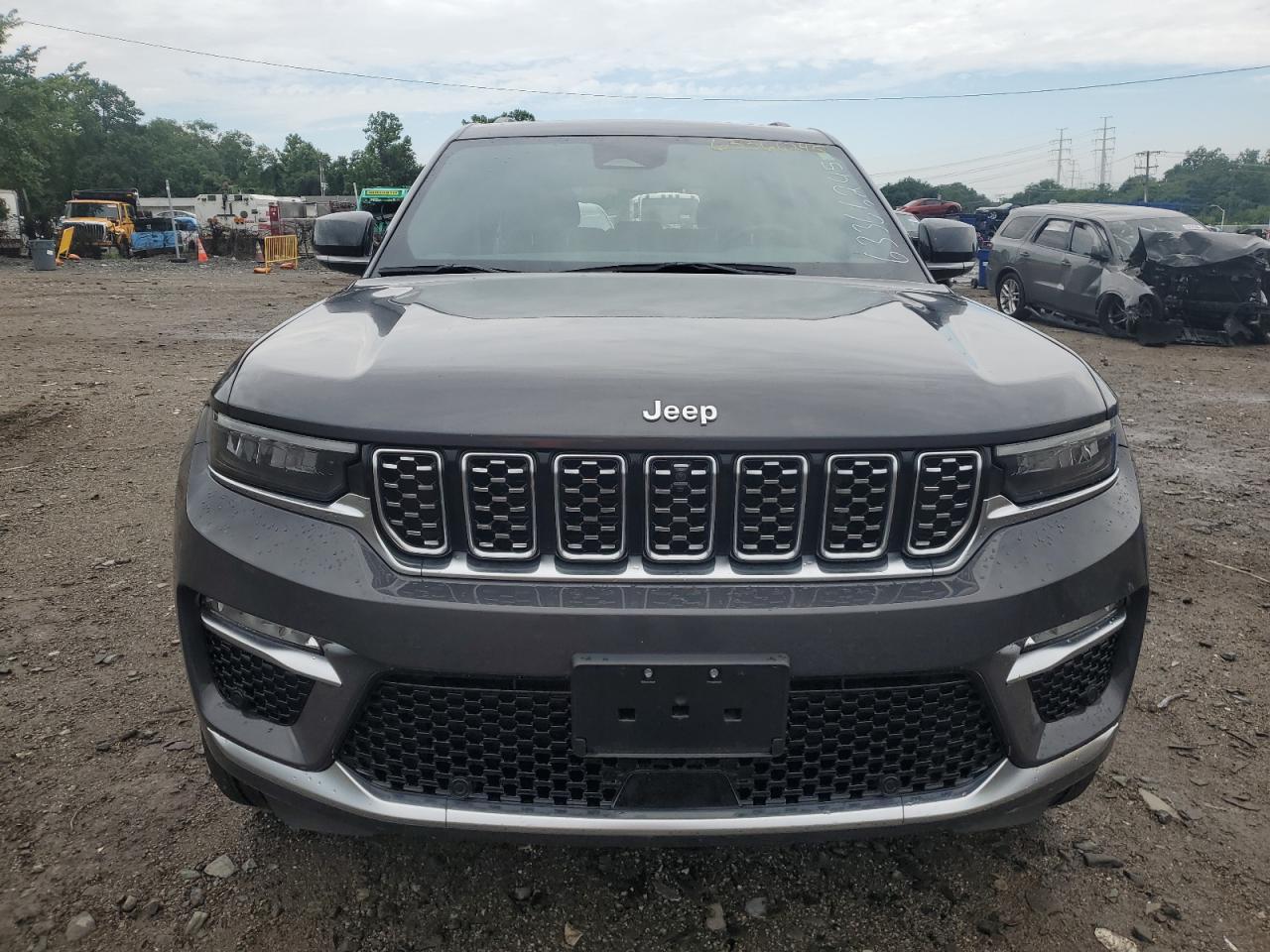 JEEP GRAND CHEROKEE SUMMIT