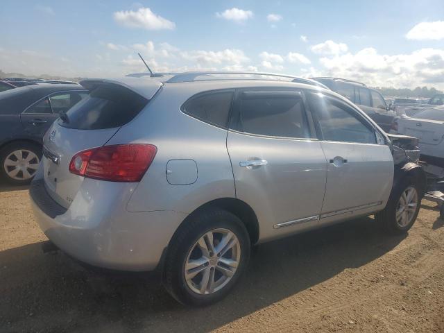 2015 NISSAN ROGUE SELE JN8AS5MV2FW755727