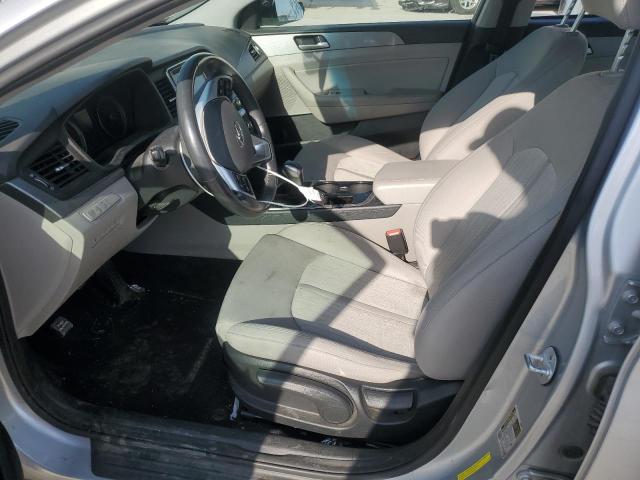 2019 HYUNDAI SONATA HYB KMHE24L30KA088196