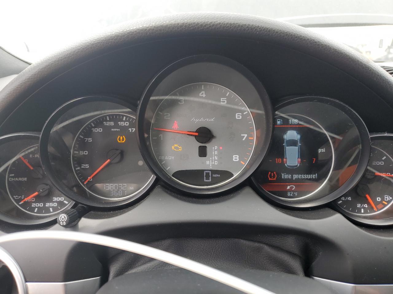 PORSCHE CAYENNE S HYBRID