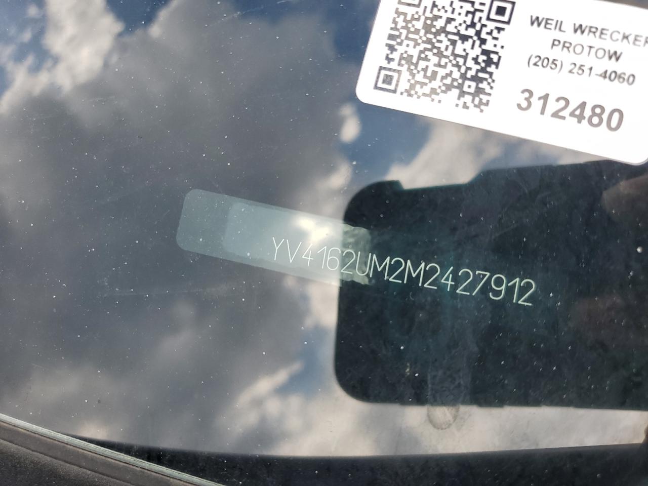 VOLVO XC40 T5 R-DESIGN