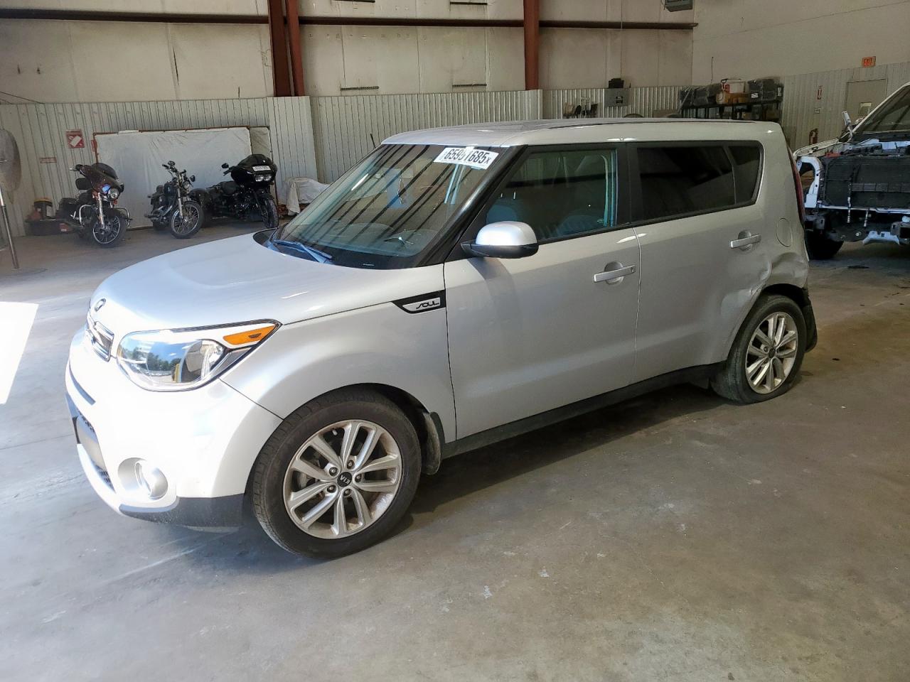 KIA SOUL +