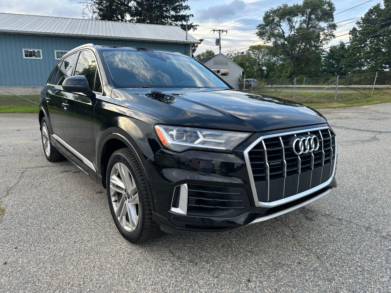  Salvage Audi Q7
