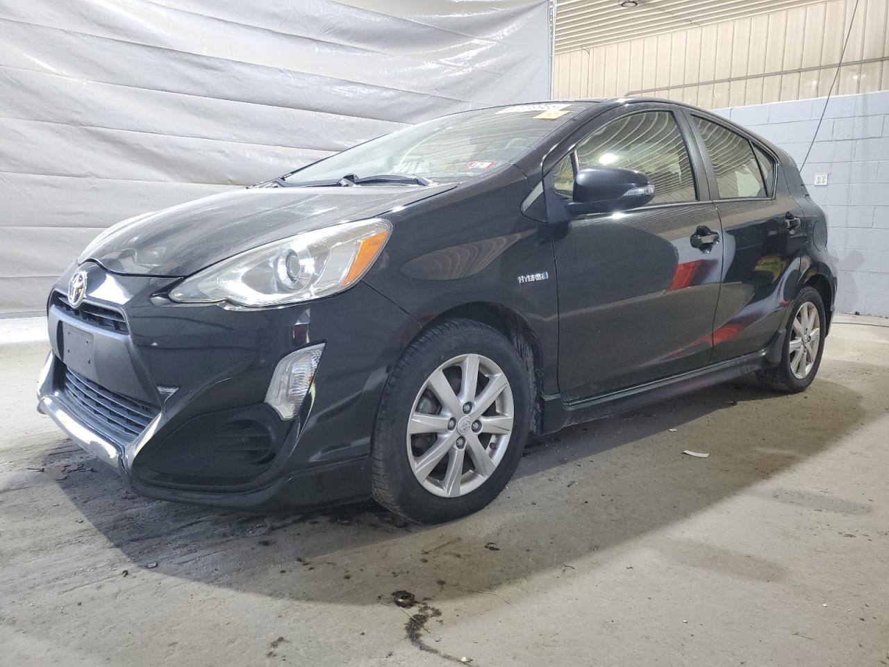 TOYOTA PRIUS C