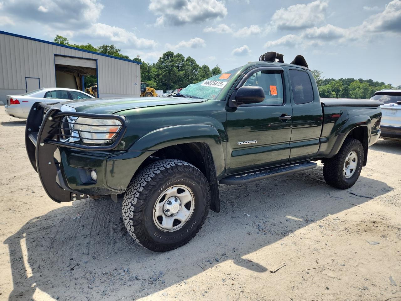 TOYOTA TACOMA