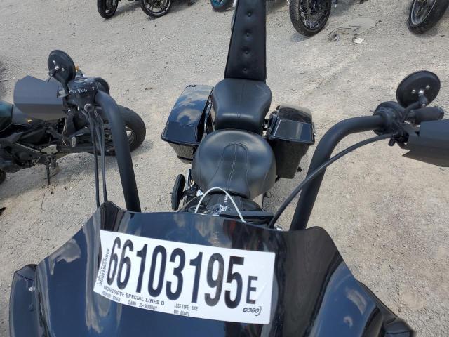 2011 HARLEY-DAVIDSON FLSTC - 1HD1BW537BB014472
