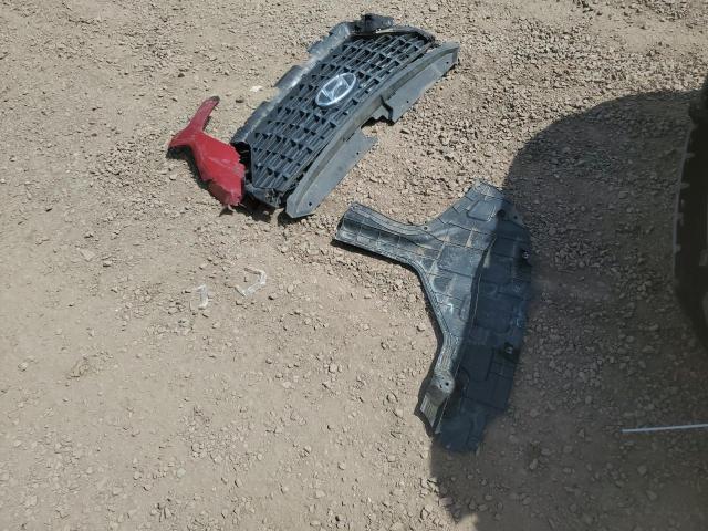 2020 HYUNDAI VENUE SE KMHRB8A33LU014055