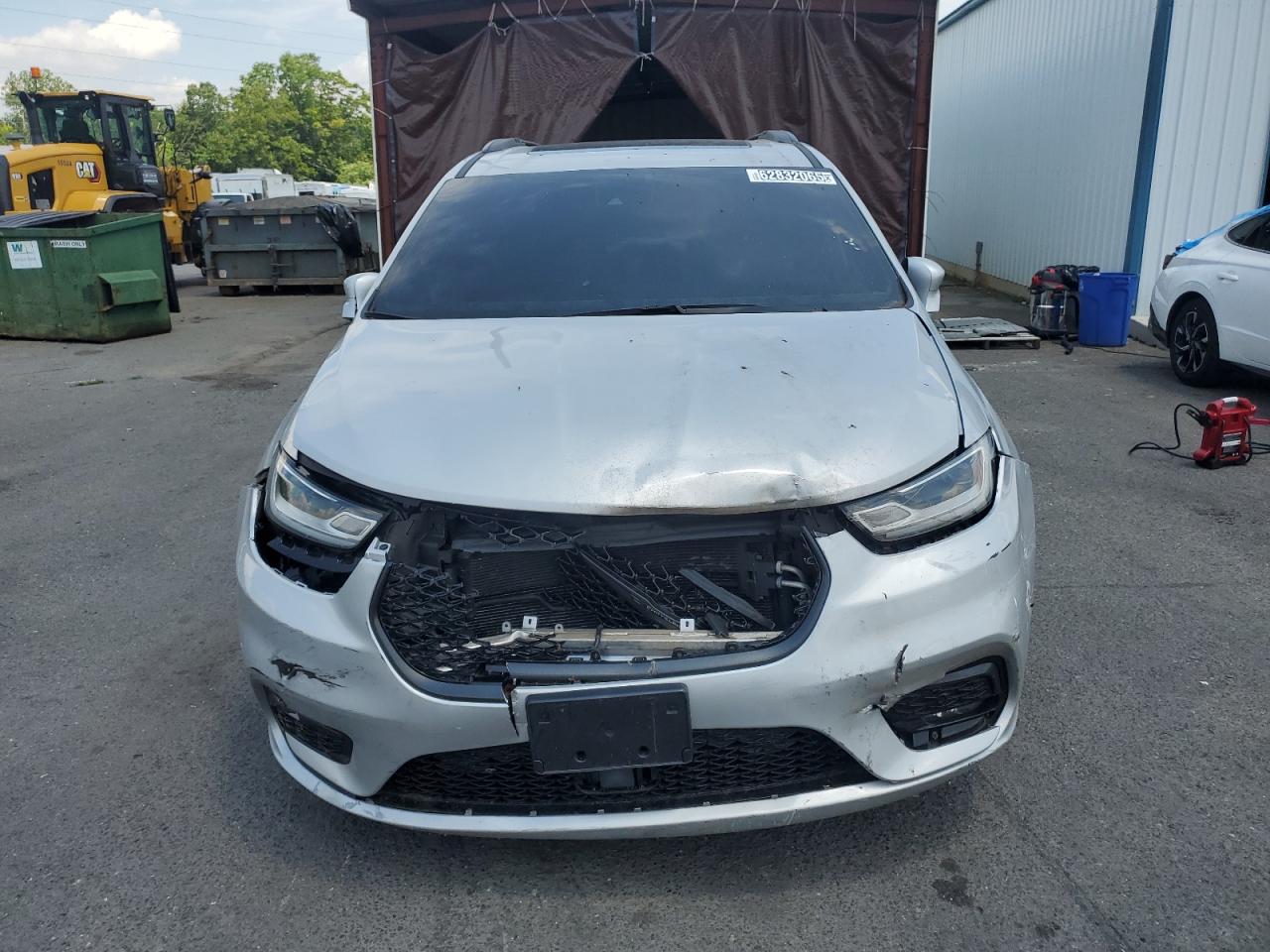 CHRYSLER PACIFICA LIMITED