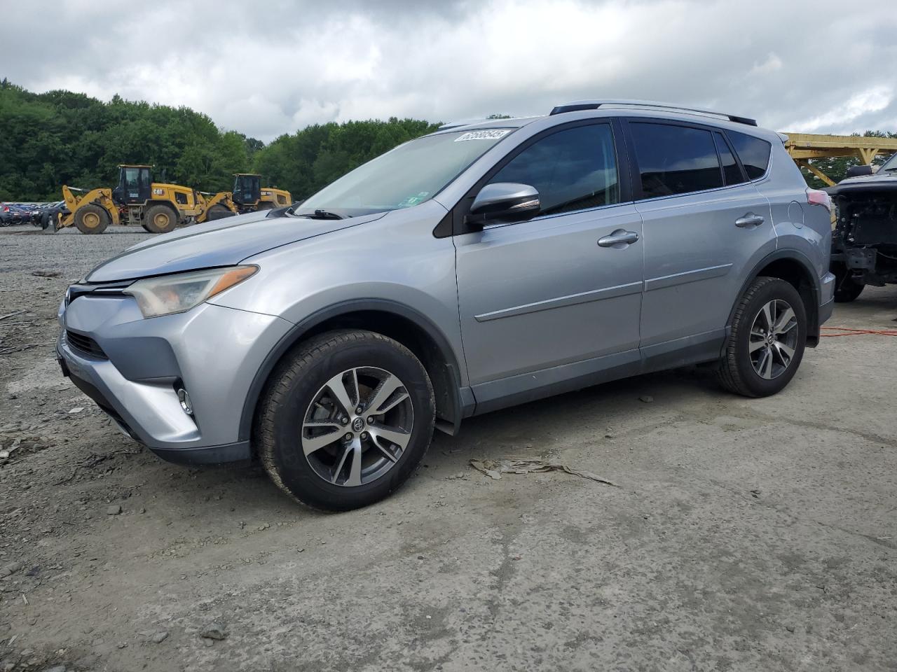 TOYOTA RAV4 XLE