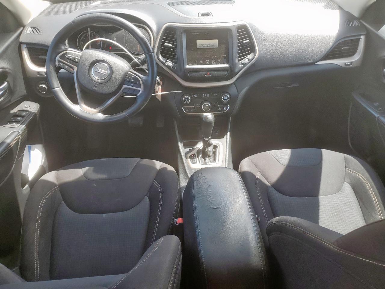 JEEP GRAND CHEROKEE LATITUDE