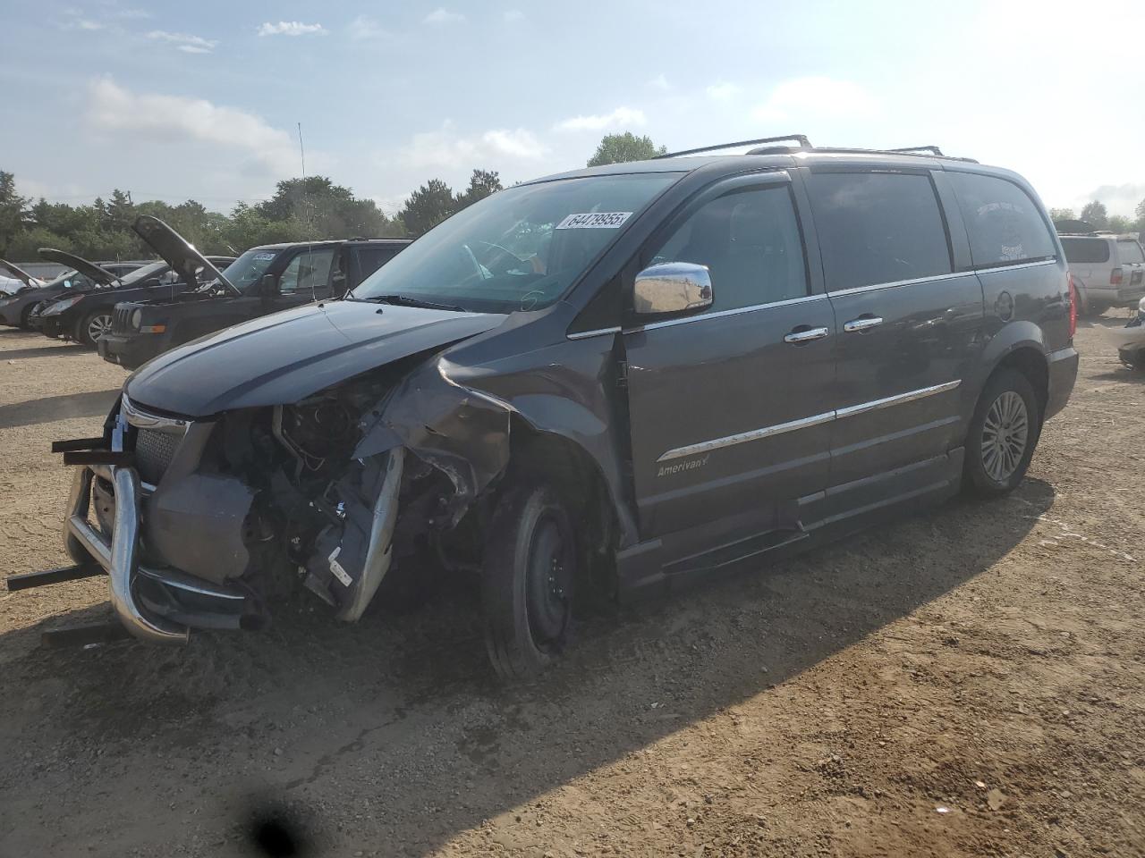 CHRYSLER TOWN & COUNTRY TOURING L