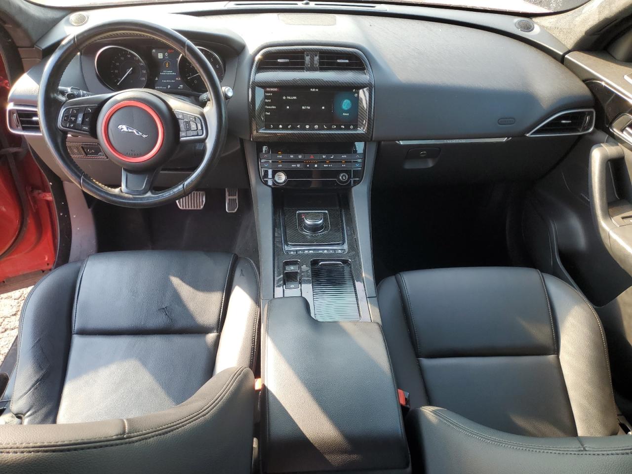 JAGUAR F-PACE PREMIUM