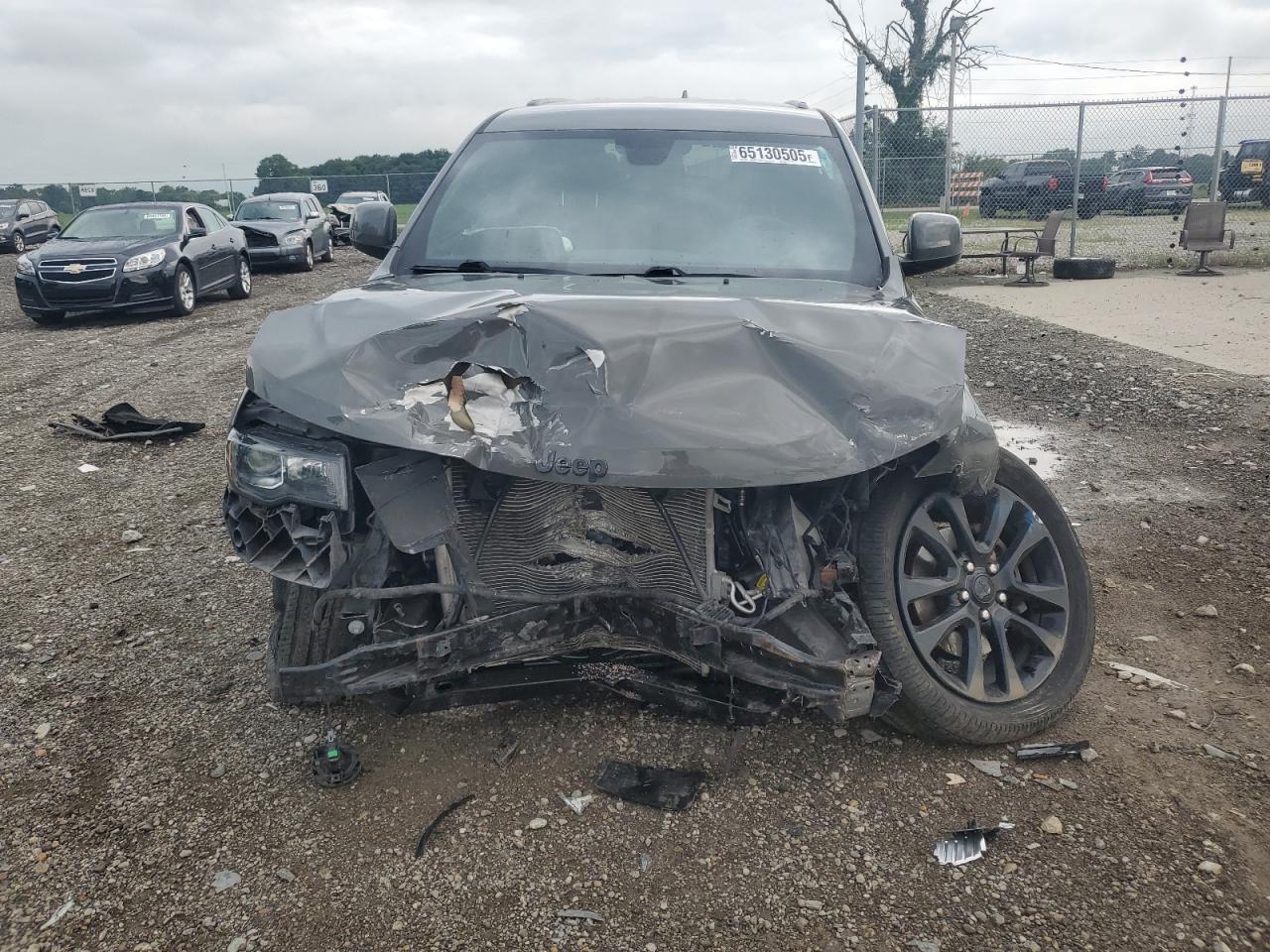 JEEP GRAND CHEROKEE LAREDO