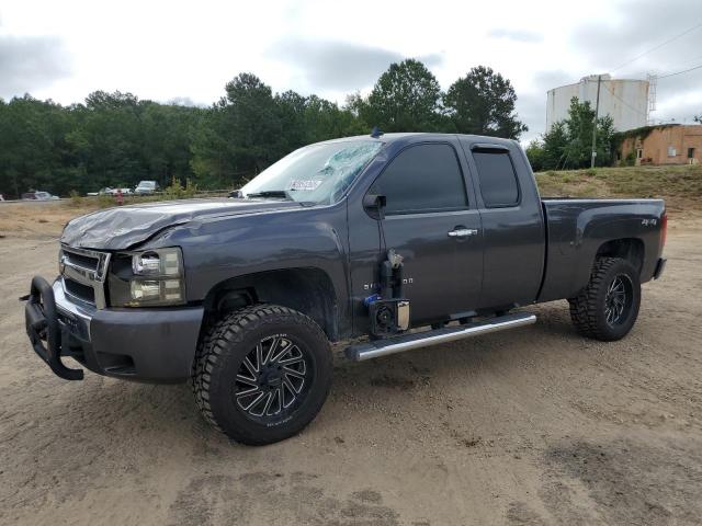CHEVROLET SILVERADO