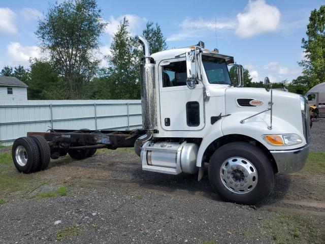 PETERBILT 335 2006 white conventi diesel 2NPLHD7X06M657028 photo #1