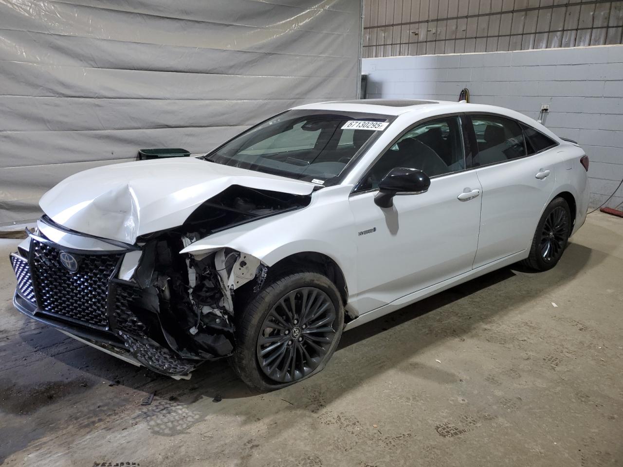 TOYOTA AVALON XSE