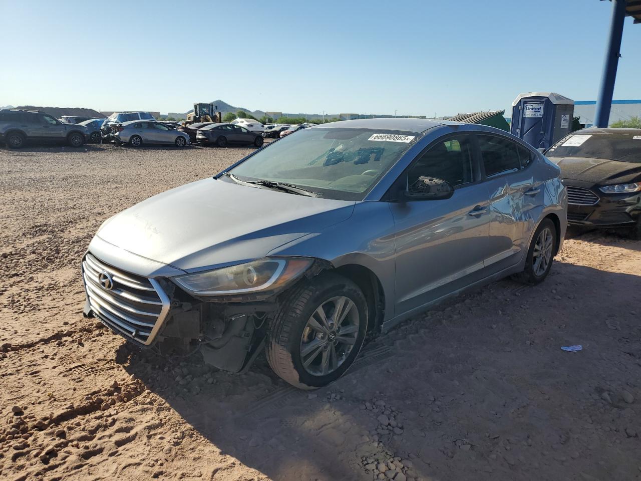 HYUNDAI ELANTRA SE