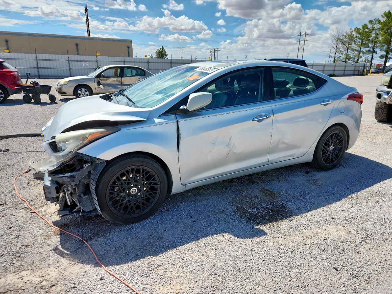 HYUNDAI ELANTRA SE
