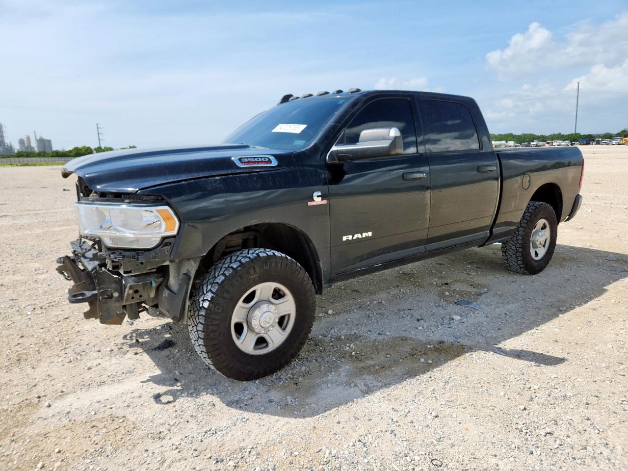 RAM 3500 TRADESMAN