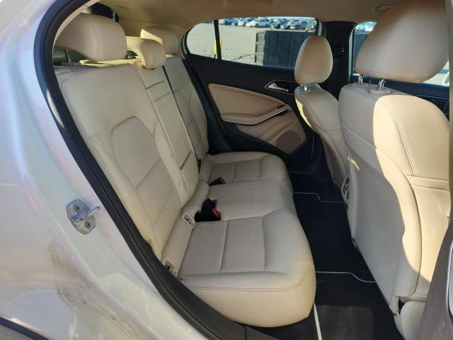 2017 MERCEDES-BENZ GLA 250 4M WDCTG4GB5HJ315450