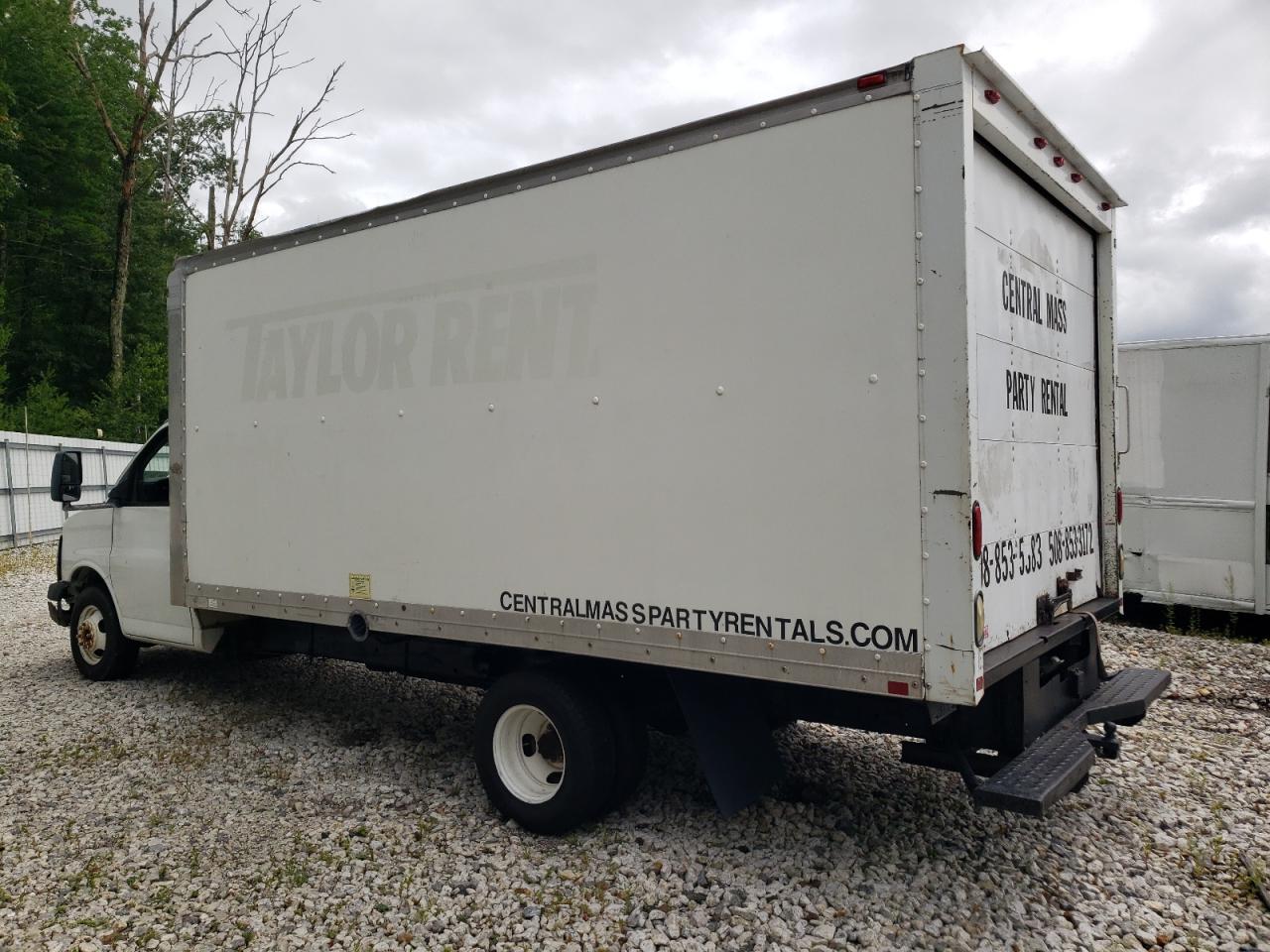 Lot #3297956783 2005 GMC SAVANA CUT