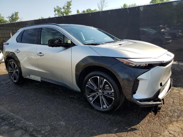 2024 TOYOTA BZ4X XLE JTMABACA3RA085576