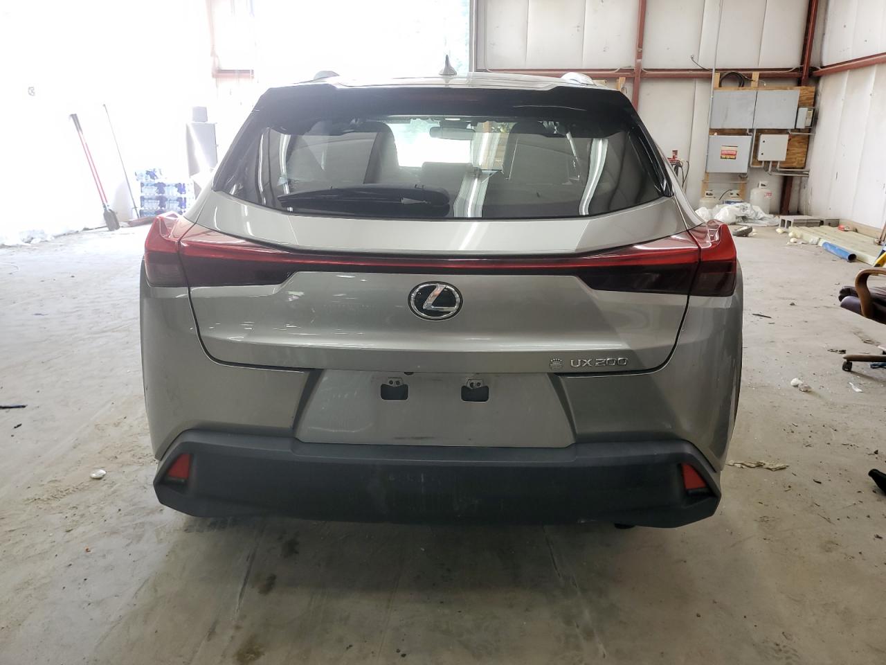 LEXUS UX 200