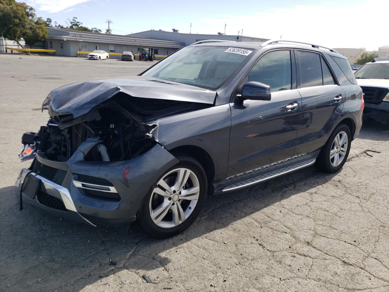  Salvage Mercedes-Benz M-Class