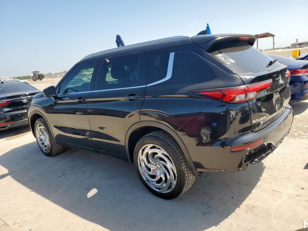 MITSUBISHI OUTLANDER SEL