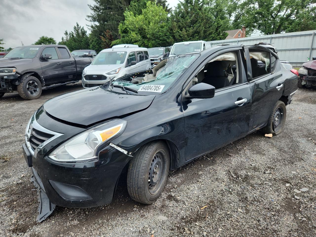 NISSAN VERSA S