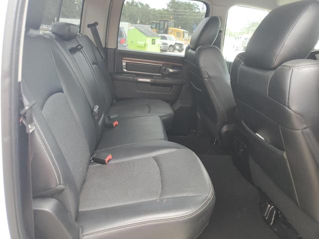 2017 RAM 1500 LARAM 1C6RR6NT5HS596782