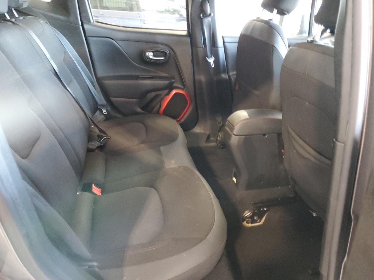 JEEP RENEGADE TRAILHAWK