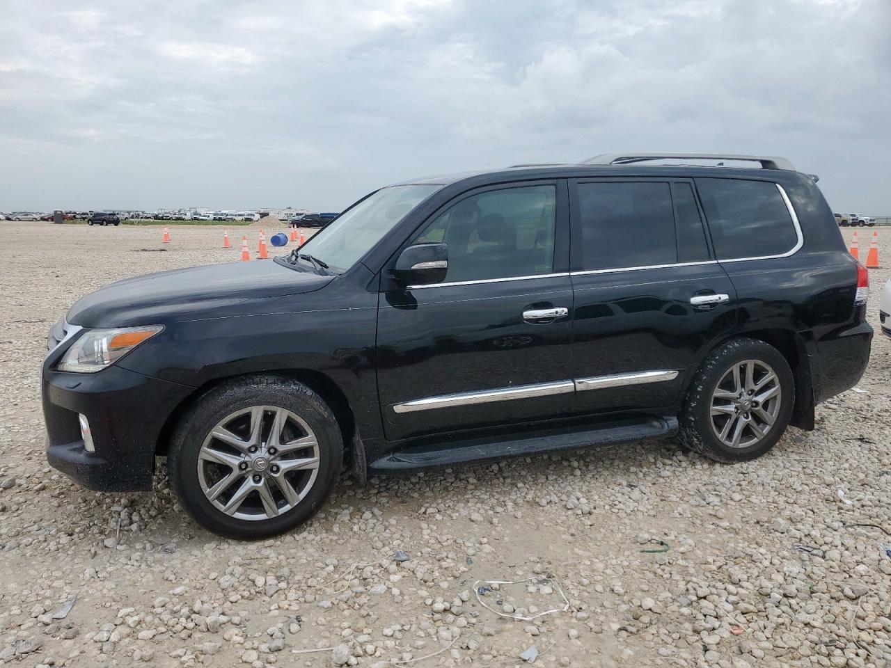LEXUS LX 570