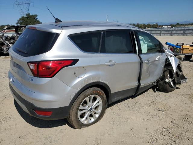 2019 FORD ESCAPE SE - 1FMCU9GD8KUA55379