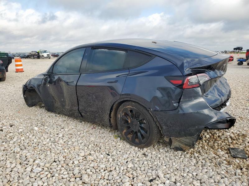 2024 TESLA MODEL Y 7SAYGDEE4RA233162