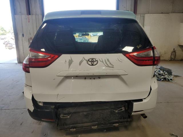2017 TOYOTA SIENNA LE #3292464706
