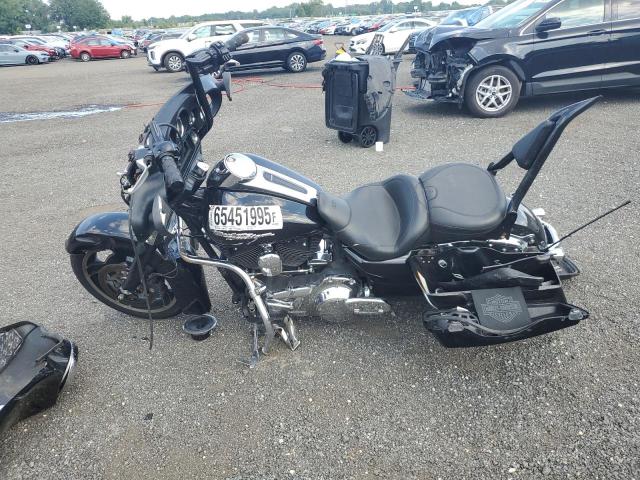 2010 HARLEY-DAVIDSON FLHX 1HD1KB419AB640418